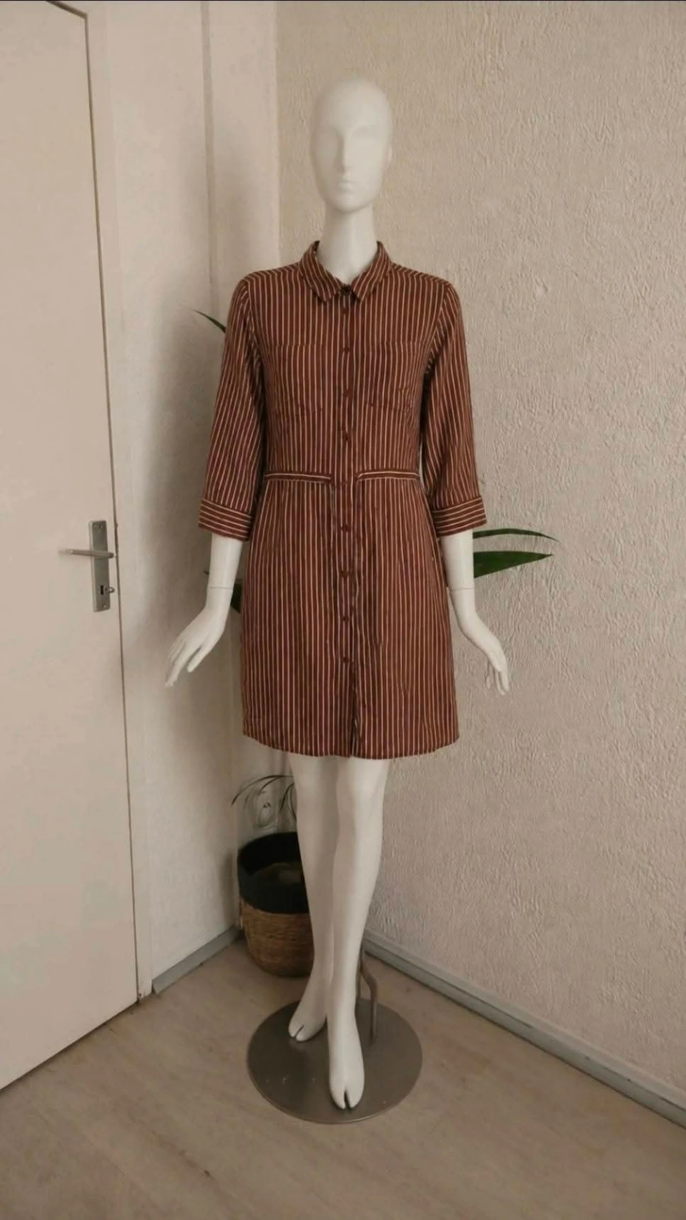 Robe chemise Only rayée marron – Style rétro vintage – Taille 34 – Automne